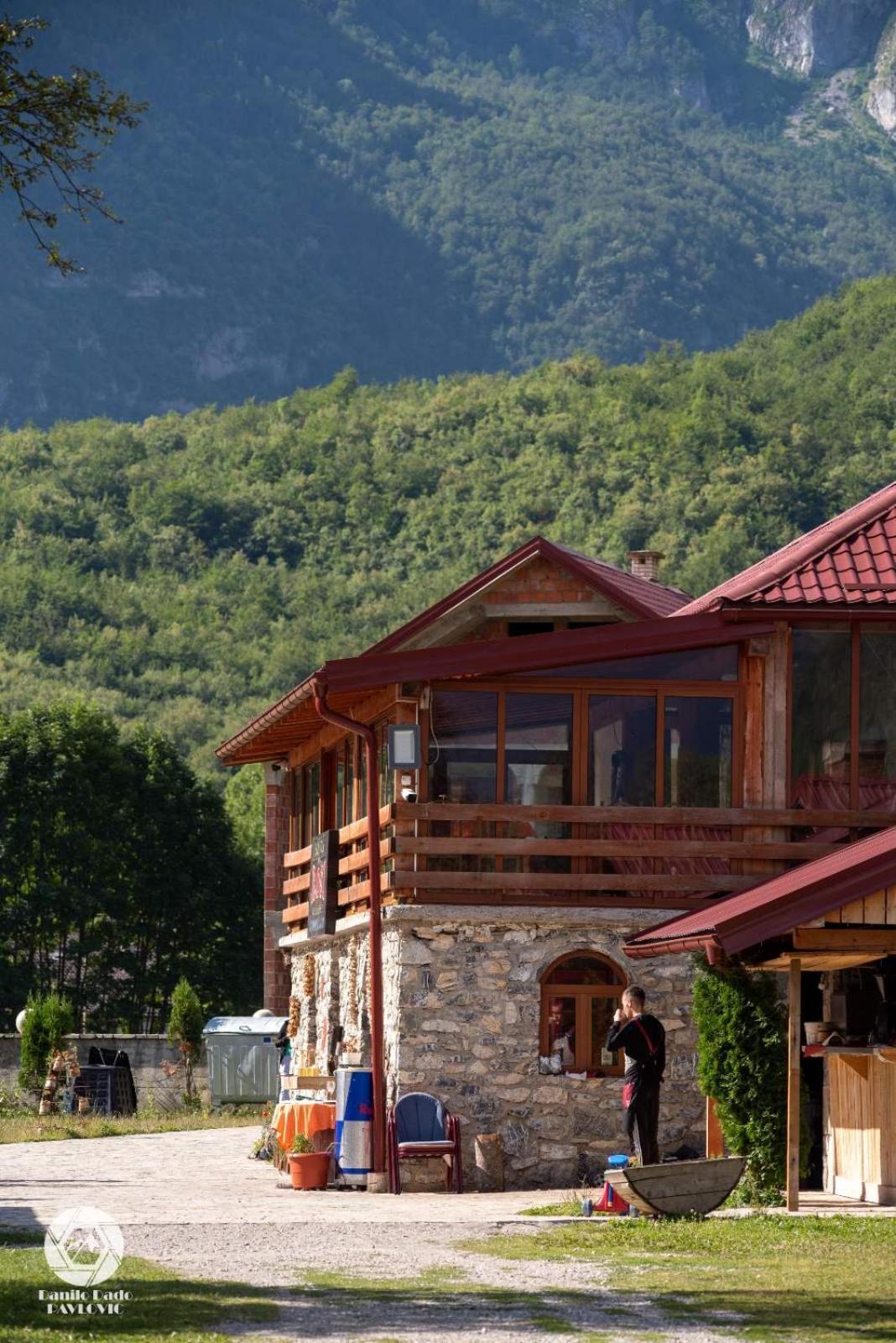 Ethno Katun Rosi Agrotourism Hotel Gusinje Exterior foto