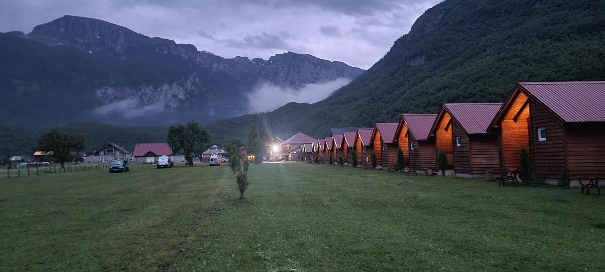 Ethno Katun Rosi Agrotourism Hotel Gusinje Exterior foto